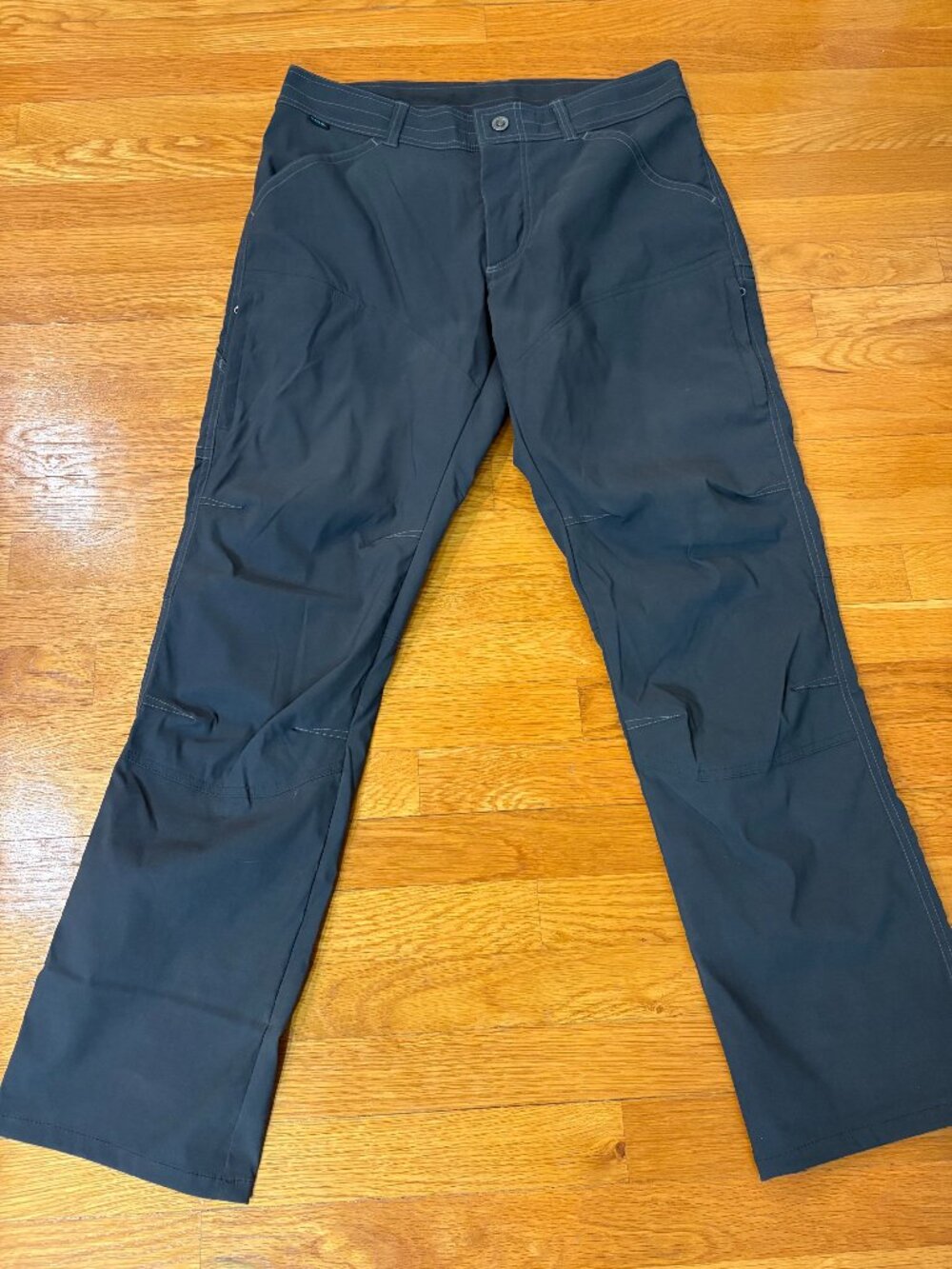 Men's Kuhl Hiking Pants Size 34 x 32 Charcoal Gray/Carbon